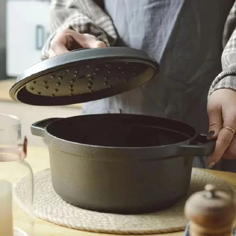 Cast-Iron Dutch Oven